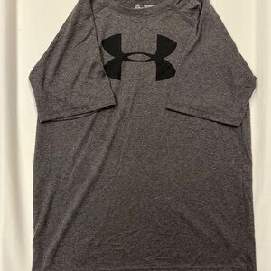 Under Armour Men’s Youth XL Gray T-Shirt